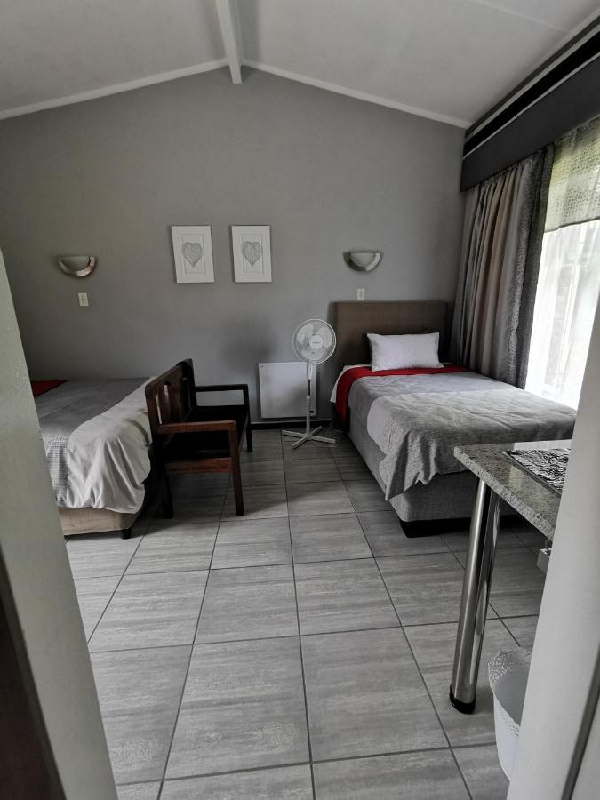 Stew S Room โพเลอกวาเน ภายนอก รูปภาพ