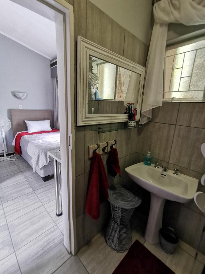 Stew S Room โพเลอกวาเน ภายนอก รูปภาพ